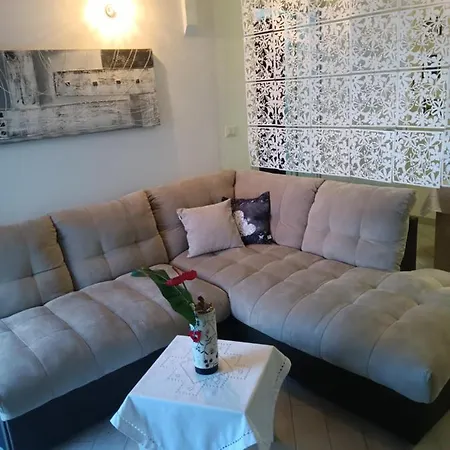 شقة Casa Mauro Aradeo